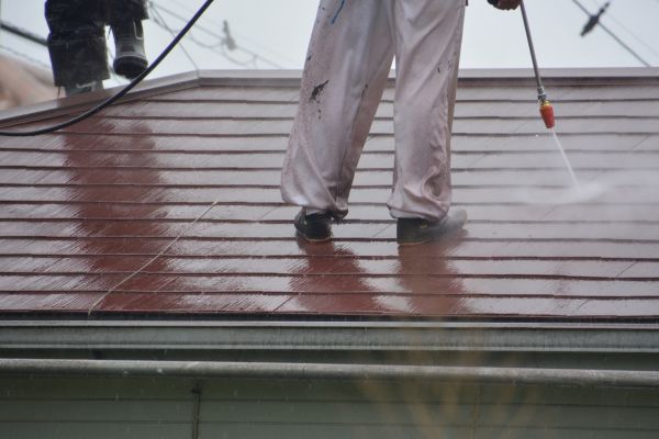 Commercial Roof Washing Service